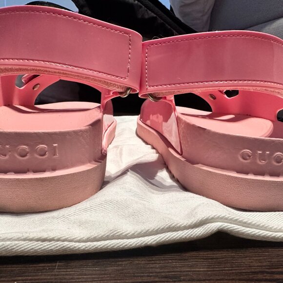 Authentic Pink Gucci Double G Logo Rubber Sandals Women's Size IT39, US9 - Picture 3 of 3